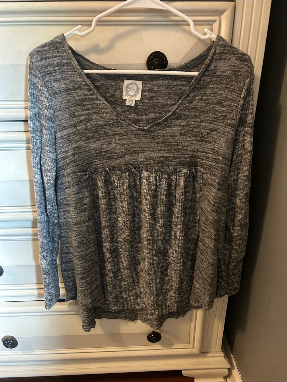Blue Rain Gray Marled V-Neck Long Sleeve Top